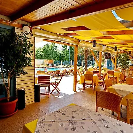 Bora Bora Hotel Sweti Wlas